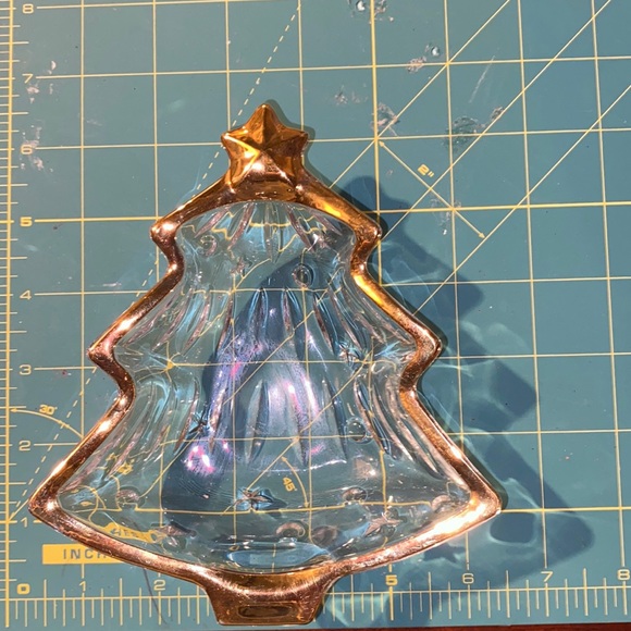 Crystal Christmas tree candy dish bowl with 14 karat gold painted trim - Picture 4 of 4